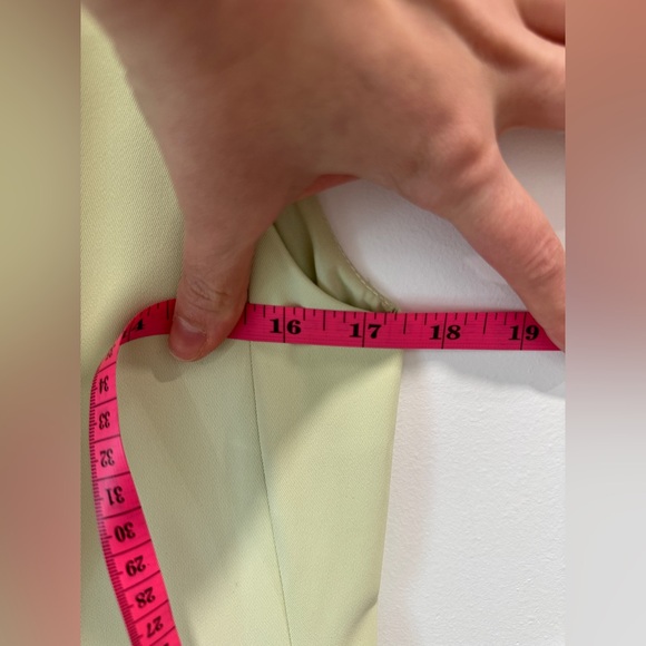 Forever 21 sage green Pants & vest set size small NWT - Picture 6 of 17